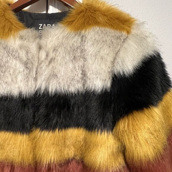 Zara Faux Fur Jacket Coat - Picture 5 of 10